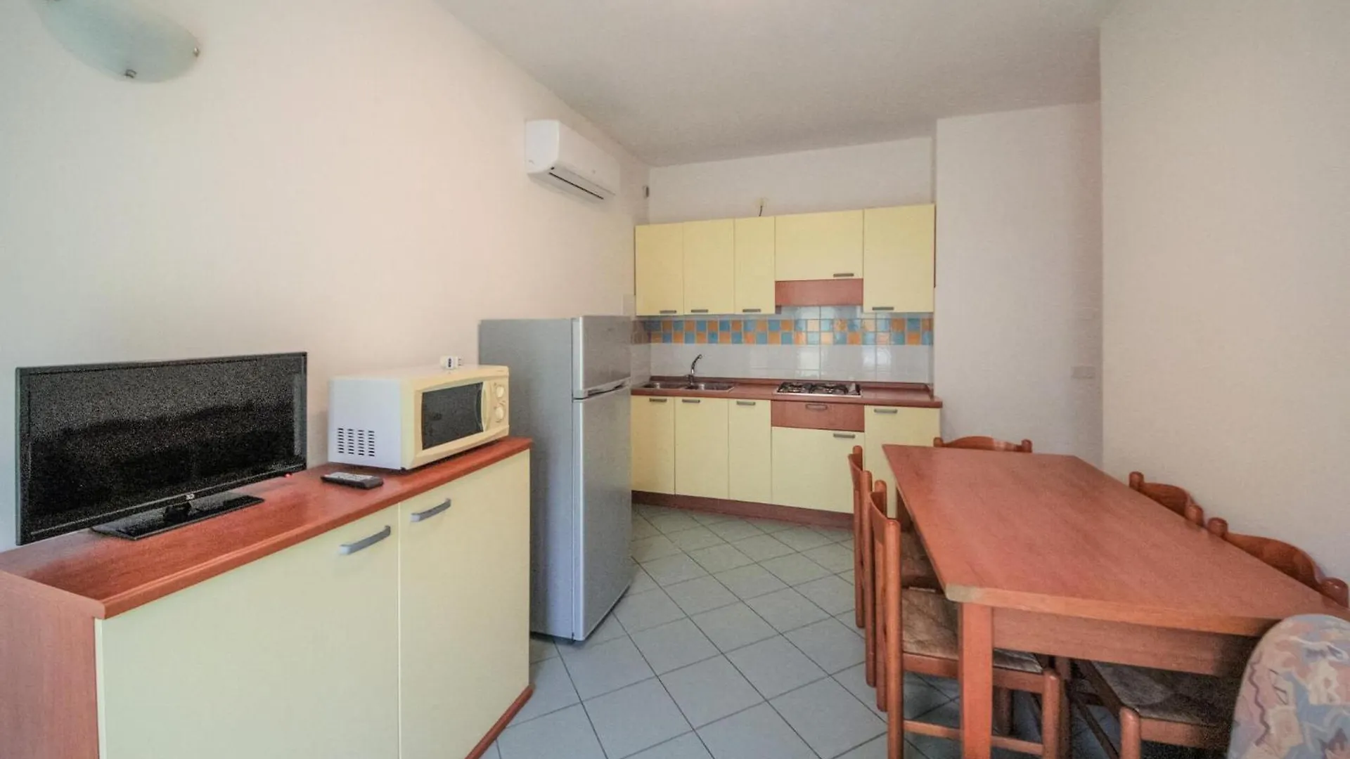 Apt, Solmare C Rosolina Mare